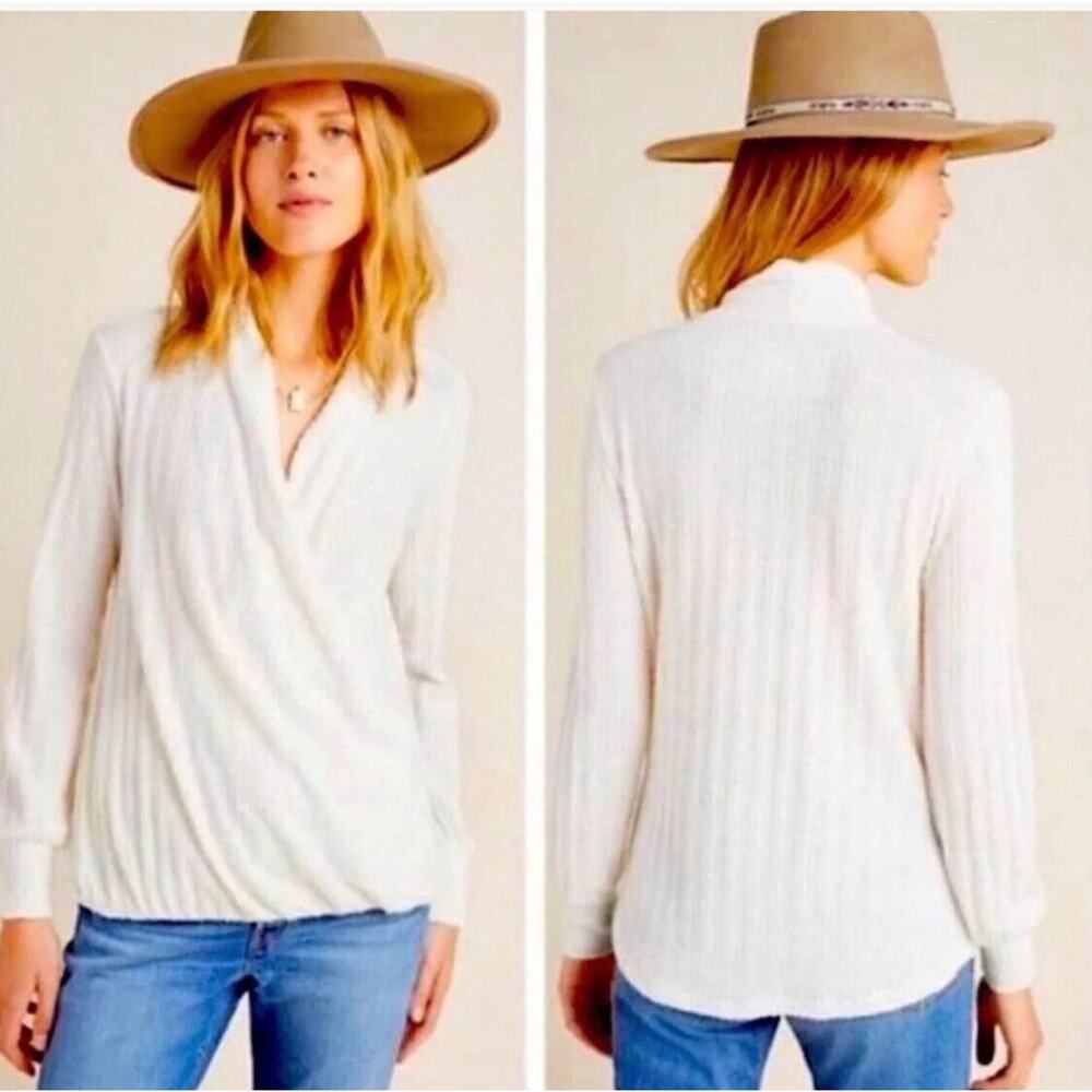 Anthropologie Maeve Rafaela Surplice Knit Top Womens XS Cream V-Neck Hacci